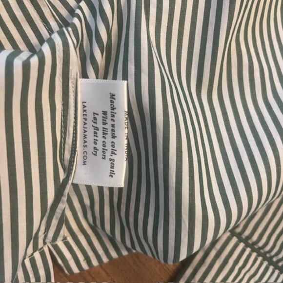 Striped Women's Robe - Picture 8 of 8